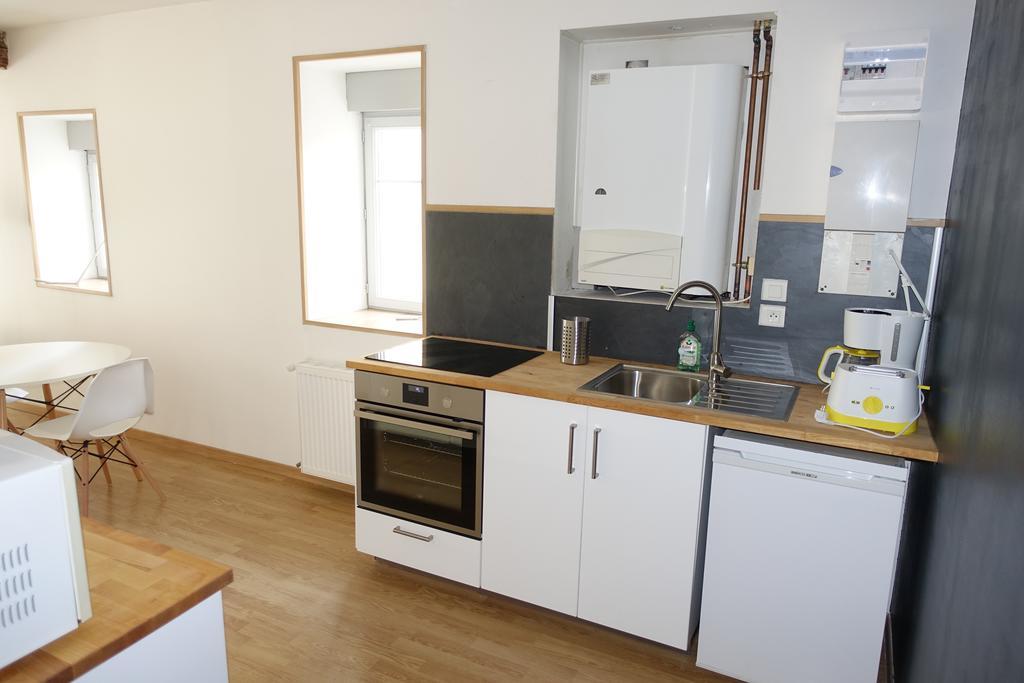 Le 4 Appartamento Saint-Junien Esterno foto